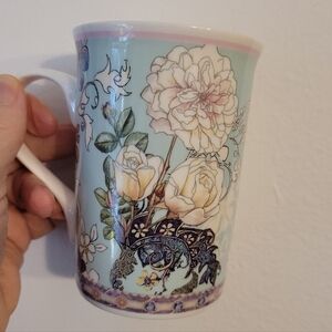 Summer River BV Copyright Floral Mug